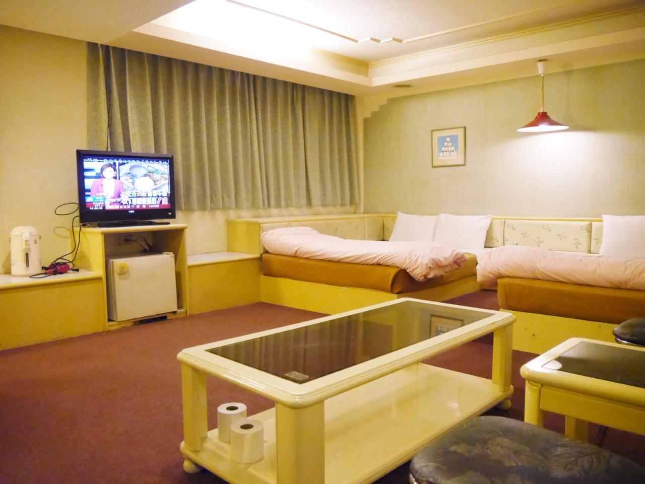 San Tong Hotel Miaoli Luaran gambar